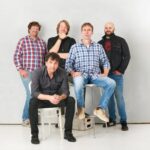 FEATURED ARTISTS 838 PUSH PUPPETS